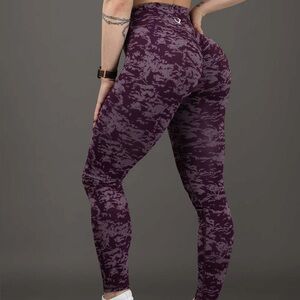 Violate the dress code PURPLE CAMO LEGGINGS